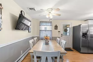 60 Greeley St, Pawtucket, RI 02861 - Photo 11