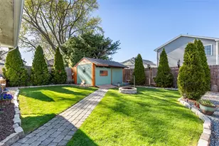 60 Greeley St, Pawtucket, RI 02861 - Photo 43