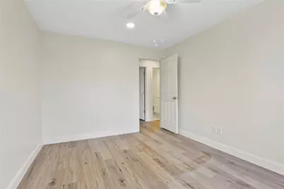 24 Blackburn Street, Warwick, RI 02886 - Photo 13