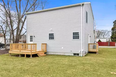 24 Blackburn Street, Warwick, RI 02886 - Photo 19