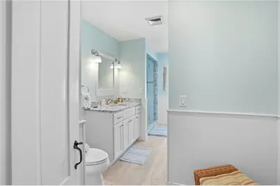 693 Hope Street, Bristol, RI 02809 - Photo 33