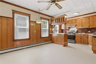 447 Winter St, Woonsocket, RI 02895 - Photo 9