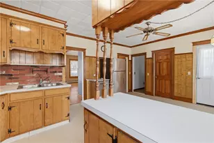 447 Winter St, Woonsocket, RI 02895 - Photo 5