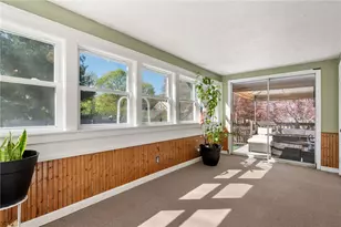 16 Elizabeth Ave, Smithfield, RI 02917 - Photo 37