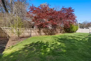 16 Elizabeth Ave, Smithfield, RI 02917 - Photo 47