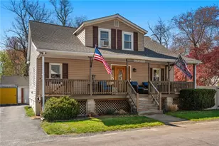 16 Elizabeth Ave, Smithfield, RI 02917 - Photo 3
