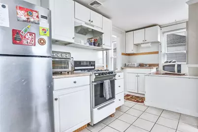 221 State Street, Bristol, RI 02809 - Photo 31