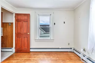 221 State St, Bristol, RI 02809 - Photo 29