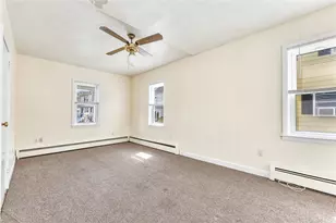221 State St, Bristol, RI 02809 - Photo 17