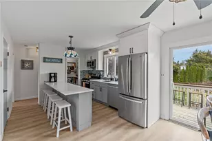 17 Clifford Dr, Westerly, RI 02891 - Photo 9