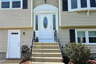 131 Jambray Ave, Warwick, RI 02886 - Photo 3