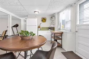29 Sweetbriar Dr, Cranston, RI 02920 - Photo 27