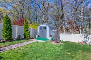 29 Sweetbriar Dr, Cranston, RI 02920 - Photo 37