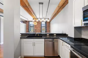 75 Eagle St, Providence, RI 02909 - Photo 9