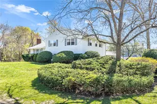 5 Taylor Cir, East Greenwich, RI 02818 - Photo 35