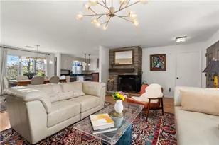 52 Woodhaven Blvd, North Providence, RI 02911 - Photo 5