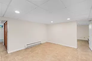 495 Gaskill St, Woonsocket, RI 02895 - Photo 19