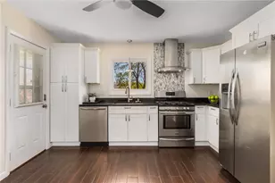 495 Gaskill St, Woonsocket, RI 02895 - Photo 7