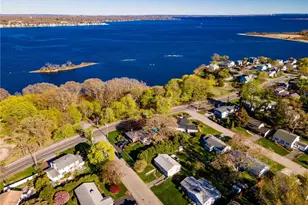 8 Gillooly Dr, Warwick, RI 02888 - Photo 31