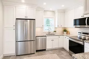 65 Maple Ave, Middletown, RI 02842 - Photo 3