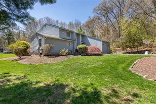 1112 Great Rd, Lincoln, RI 02865 - Photo 3
