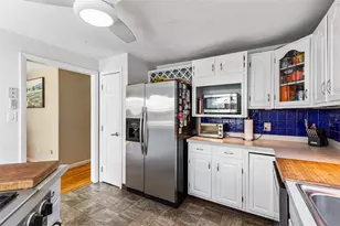 1112 Great Rd, Lincoln, RI 02865 - Photo 21