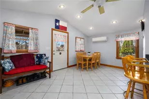 418 Long Hwy, Little Compton, RI 02837 - Photo 3