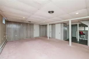 103 Clews St, Pawtucket, RI 02861 - Photo 37