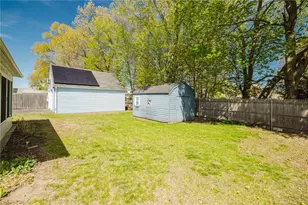 103 Clews St, Pawtucket, RI 02861 - Photo 5