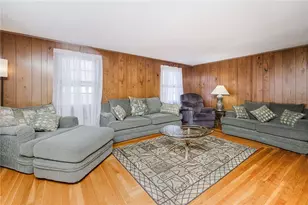 103 Clews St, Pawtucket, RI 02861 - Photo 19