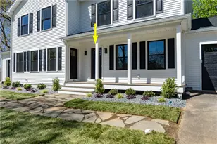 81 Cadora Ave, Warwick, RI 02818 - Photo 9