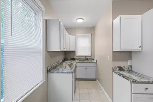 66 Armstrong Ave, Providence, RI 02903 - Photo 9