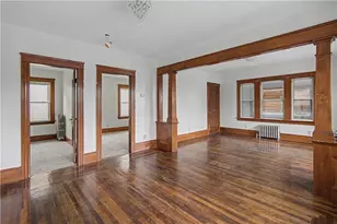 132 Washington Ave, Providence, RI 02905 - Photo 3