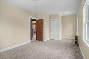 132 Washington Ave, Providence, RI 02905 - Photo 13