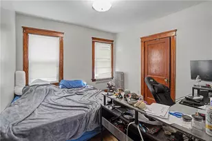 132 Washington Ave, Providence, RI 02905 - Photo 23