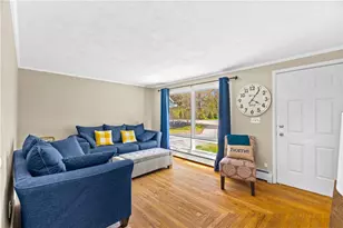 195 Central Pike, Scituate, RI 02957 - Photo 3