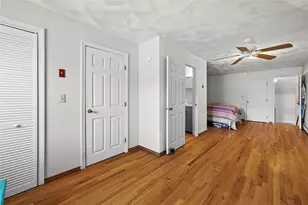 569 Smithfield Rd, North Providence, RI 02904 - Photo 21