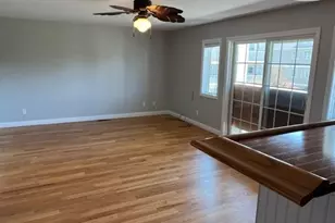 677 Metacom Ave, Bristol, RI 02809 - Photo 15
