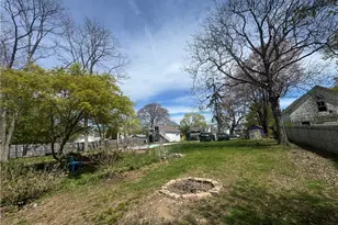 803 Main St, Warren, RI 02885 - Photo 11