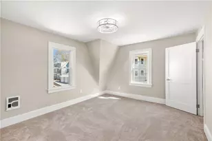 15 Redfern St, North Providence, RI 02911 - Photo 19