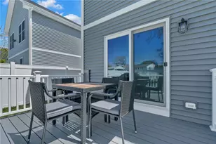 28 Ashley St, Cranston, RI 02920 - Photo 29