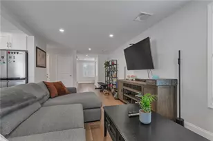 28 Ashley St, Cranston, RI 02920 - Photo 9