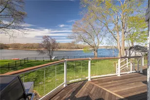 1090 Buttonwoods Ave, Warwick, RI 02886 - Photo 41