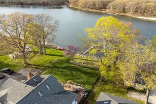 1090 Buttonwoods Ave, Warwick, RI 02886 - Photo 45
