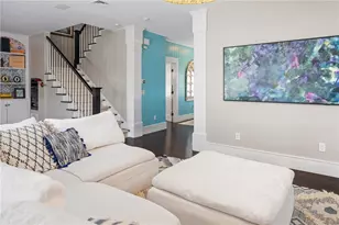 1090 Buttonwoods Ave, Warwick, RI 02886 - Photo 9