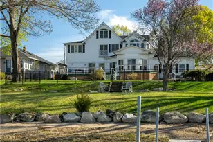 1090 Buttonwoods Ave, Warwick, RI 02886 - Photo 41