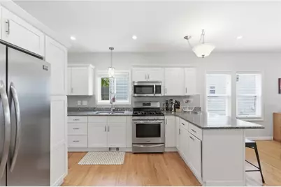 22 Taft Avenue #1, Providence, RI 02906 - Photo 3