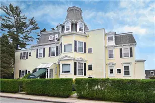 45 Ayrault St, Newport, RI 02840 - Photo 11