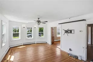 625 Oakland Beach Ave, Warwick, RI 02889 - Photo 17