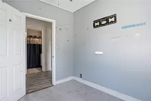 625 Oakland Beach Ave, Warwick, RI 02889 - Photo 25